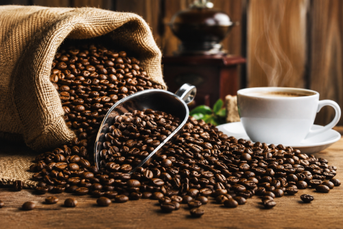 Como é feito o café em grãos que consumimos?